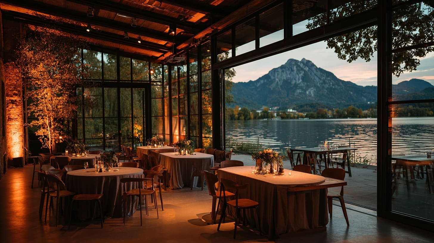 Eventlocation in Vorarlberg mit Aussicht und Innen-Außen-Bereich